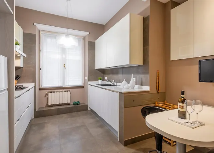 1 - Elegante Con Terrazzo דירה