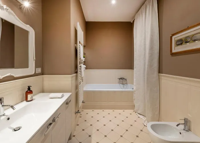 1 - Elegante Con Terrazzo דירה